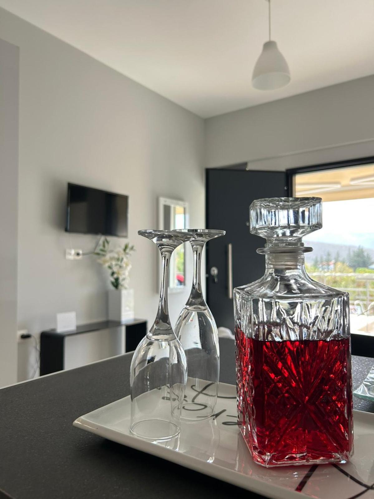 Constangie Apartment *